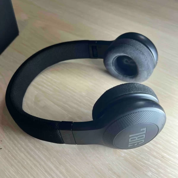 หูฟัง ยี่ห้อ JBL รุ่น E35 ขนาด 40 mm - Image 4