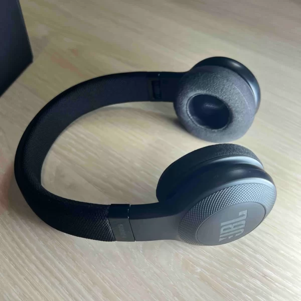 หูฟัง ยี่ห้อ JBL รุ่น E35 ขนาด 40 mm - Image 3